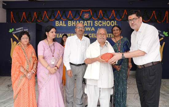 Teachers' Day : Honouring Our Mentors, Shaping Bright Futures